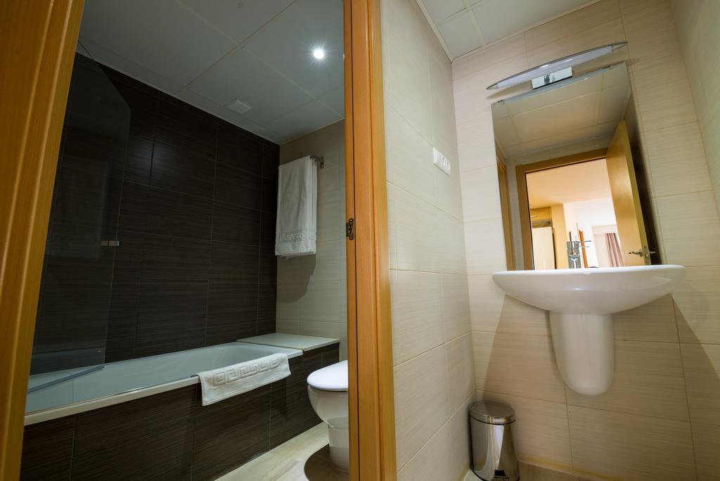 Apartaments Peronel.La Λιέιδα Εξωτερικό φωτογραφία